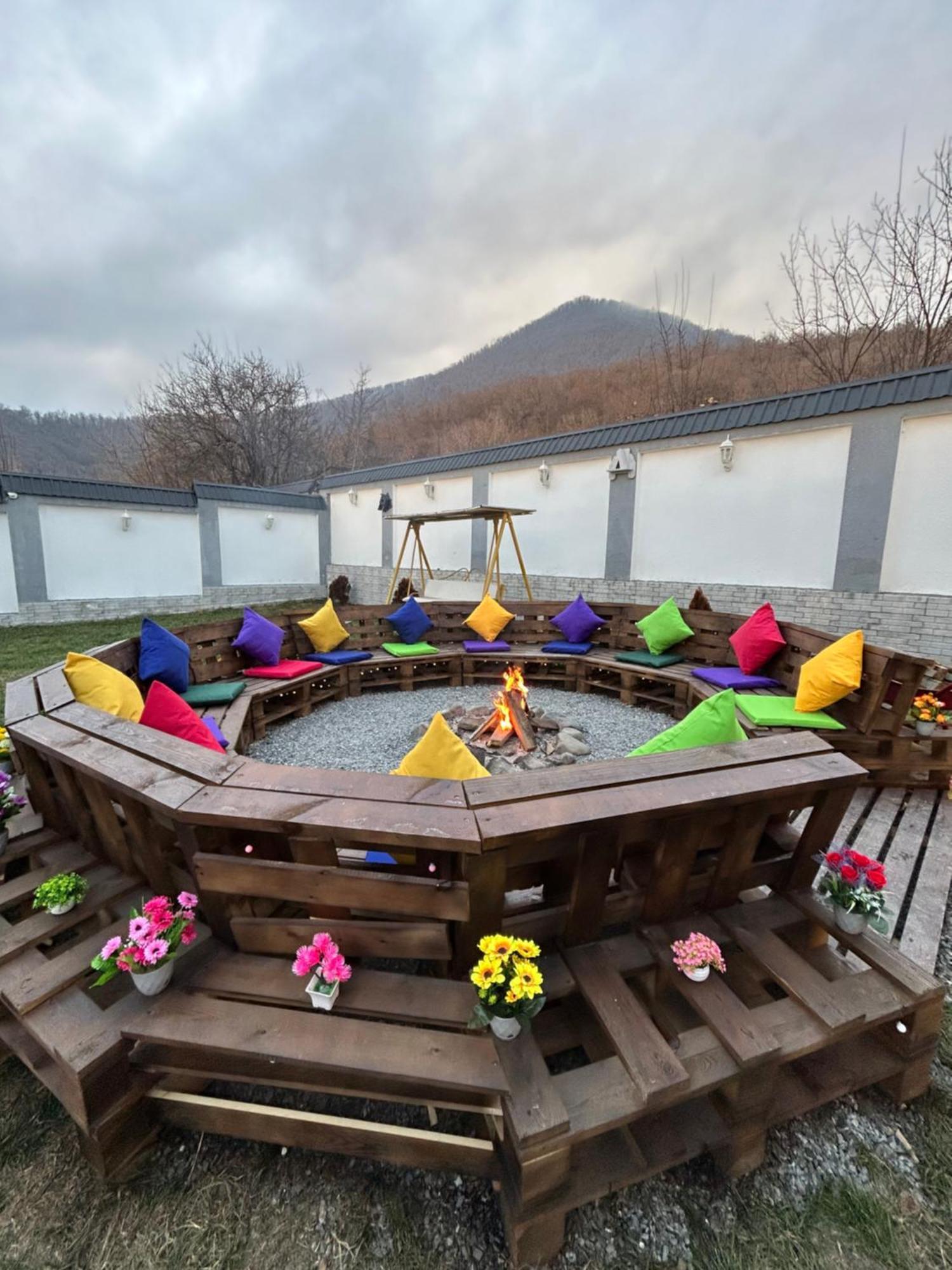 Qafqaz Mountside Chalet Qəbələ Exterior foto